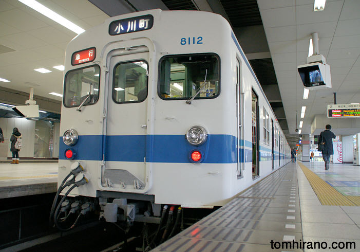 8112F