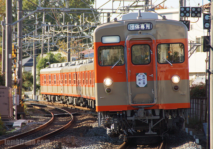 8111F