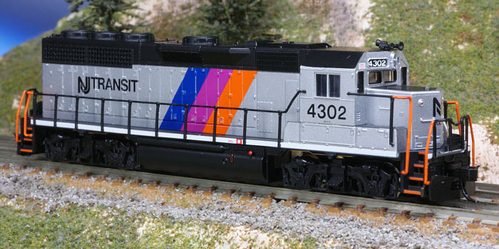 Atlas RR GP40 NJ Transit 4302
