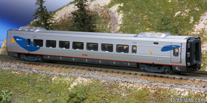Bachmann Acela set