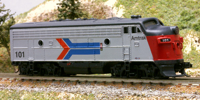 Bachmann F7 custom painted in Amtrak I. 