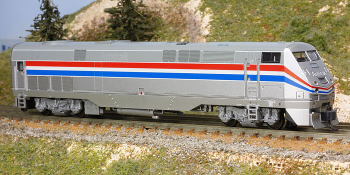 Kato P42DC in Amtrak phase III.